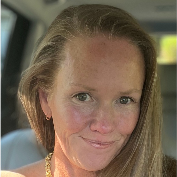 Meet your Posher, Kristy - Picture 2 of 2